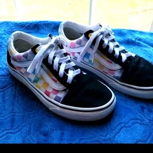 Hip VANS Multi Colored Checkered Womens or young men's shoes W-sz 6.5 or M-sz 5